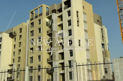 شقة - 2 غرف نوم - 2 حمامات للبيع في زيد إيست - كمبوندات التجمع الخامس - التجمع الخامس - مدينة القاهرة الجديدة - القاهرة