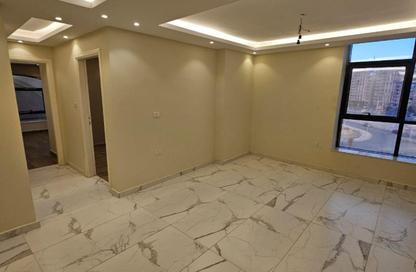 Office Space - 3 Bedrooms - 1 Bathroom for rent in Grand Plaza Tower - Zahraa El Maadi - Hay El Maadi - Cairo