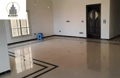 شقة - 3 غرف نوم - 3 حمامات للايجار في البنفسج 10 - البنفسج - مدينة القاهرة الجديدة - القاهرة شقة - 3 غرف نوم - 3 حمامات للايجار في البنفسج 10 - البنفسج - مدينة القاهرة الجديدة - القاهرة