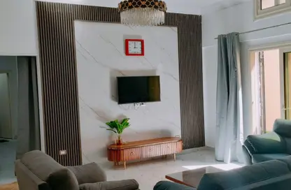 Apartment - 3 Bedrooms - 2 Bathrooms for rent in Al Gezira St. - South Investors Area - New Cairo City - Cairo