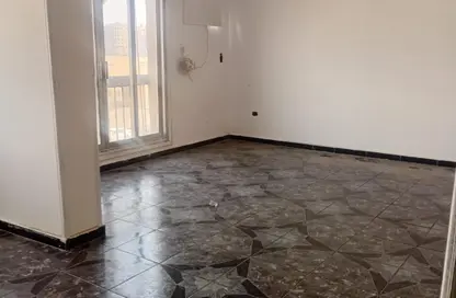 Apartment - 2 Bedrooms - 1 Bathroom for rent in Street 261 - New Maadi - Hay El Maadi - Cairo