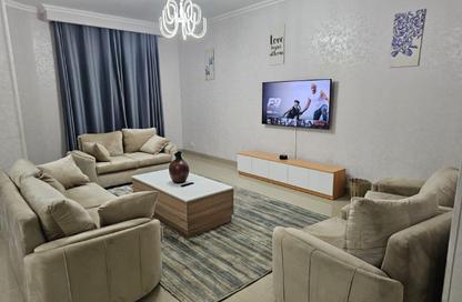 Apartment - 2 Bedrooms - 2 Bathrooms for rent in Mostashareen - North Investors Area - New Cairo City - Cairo