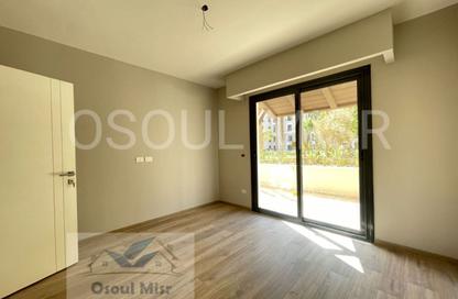 Apartment - 3 Bedrooms - 2 Bathrooms for sale in Village West - Sheikh Zayed Compounds - Sheikh Zayed City - Giza