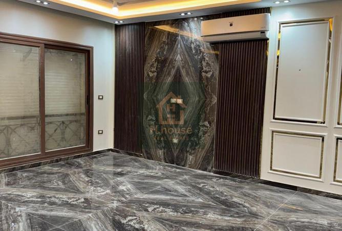 72184102 - صورة العقار 3