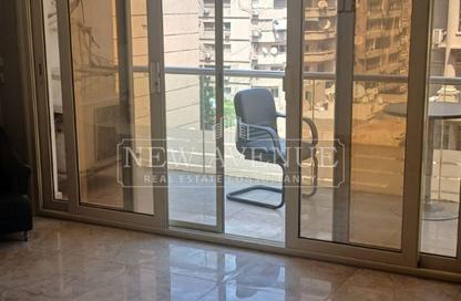 عيادة - استوديو - 1 حمام للبيع في شارع محي الدين أبو العز - الدقي - الجيزة