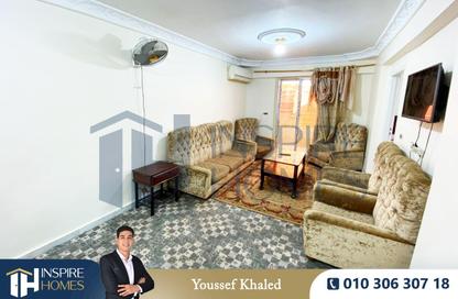 شقة - 3 غرف نوم - 1 حمام للايجار في ميامي - حي اول المنتزة - الاسكندرية