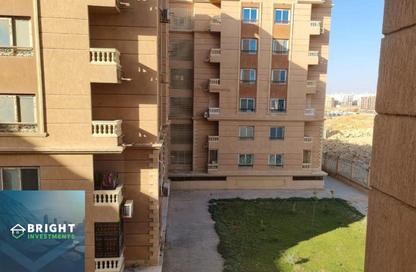Apartment - 3 Bedrooms - 2 Bathrooms for sale in Al Andalus District - New Cairo City - Cairo Apartment - 3 Bedrooms - 2 Bathrooms for sale in Al Andalus District - New Cairo City - Cairo