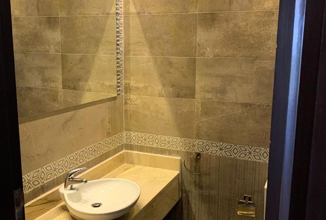106843240 - Property Image 3
