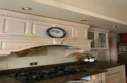 شقة - 3 غرف نوم - 2 حمامات للبيع في البنفسج - مدينة القاهرة الجديدة - القاهرة