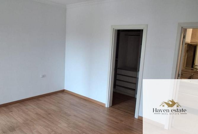 65407161 - Property Image 3