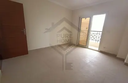 شقة - 3 غرف نوم - 3 حمامات للايجار في صوارى - كمبوندات الاسكندرية - الاسكندرية