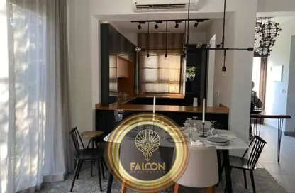 شقة - 2 غرف نوم - 2 حمامات للبيع في كمبوند البروج - كمبوندات الشروق - مدينة الشروق - القاهرة