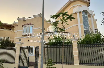 فيلا - 5 غرف نوم - 5 حمامات للبيع في الشروق سبرنجز - كمبوندات الشروق - مدينة الشروق - القاهرة