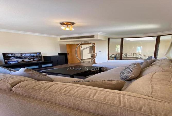 8623756 - Property Image 2