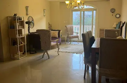 Apartment - 3 Bedrooms - 2 Bathrooms for sale in Gate 4 - Mena - Hadayek El Ahram - Giza