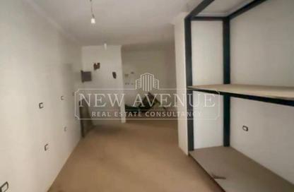 Retail - Studio - 1 Bathroom for rent in Degla Gardens - Hadayek October - 6 October City - Giza