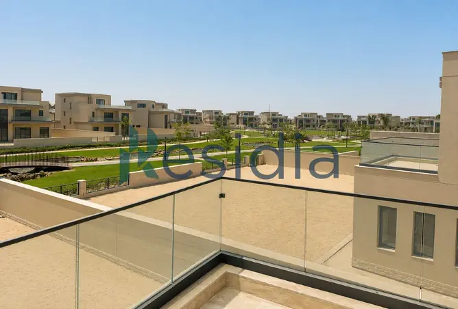 121654407 - Property Image 3