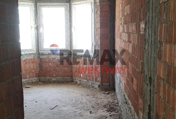 58252399 - Property Main Image