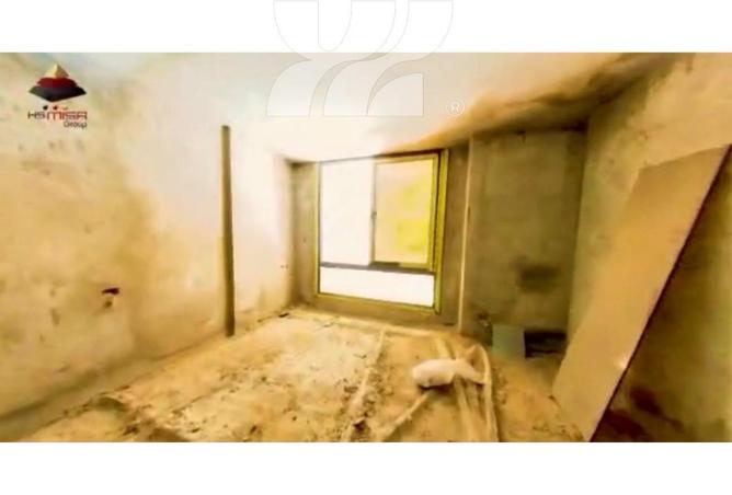 71143651 - Property Image 3