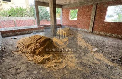 Villa - 4 Bedrooms - 3 Bathrooms for sale in 6th Area East - Shorouk City - Cairo