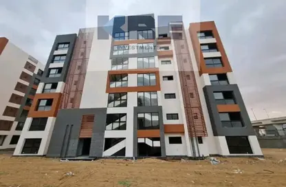 Apartment - 2 Bedrooms - 2 Bathrooms for sale in Aria Compound - 5th Settlement Compounds - The 5th Settlement - New Cairo City - Cairo