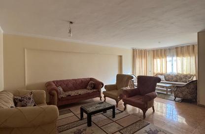 Apartment - 3 Bedrooms - 1 Bathroom for rent in El Laselky - New Maadi - Hay El Maadi - Cairo