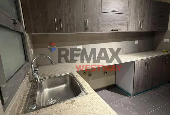 112981527 - Property Image 2