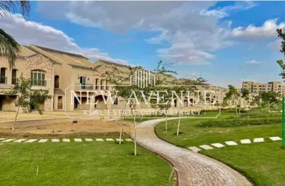 تاون هاوس - 5 غرف نوم - 5 حمامات للبيع في جرين سكوير - كمبوندات مدينة المستقبل - مدينة المستقبل - القاهرة