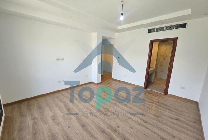 66704823 - Property Image 3