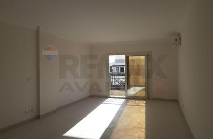 شقة - 3 غرف نوم - 3 حمامات للايجار في صوارى - كمبوندات الاسكندرية - الاسكندرية