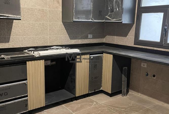 84254138 - Property Image 3