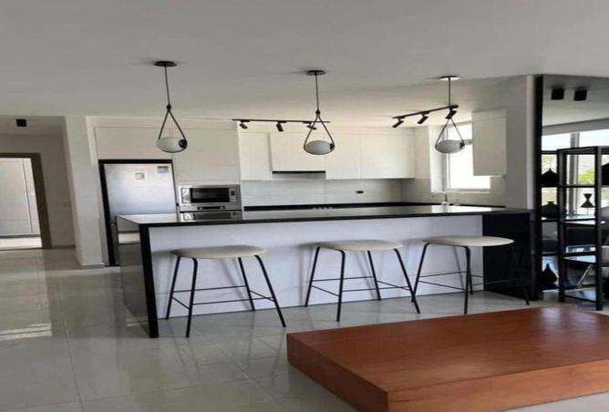 8566917 - Property Image 3