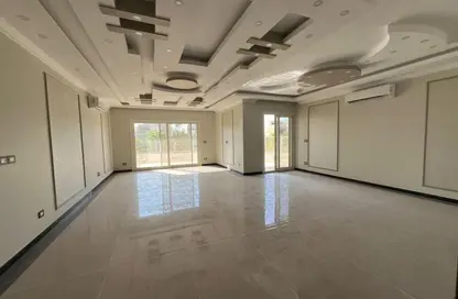 Villa - 5 Bedrooms - 4 Bathrooms for rent in The Crown - Cairo Alexandria Desert Road - 6 October City - Giza