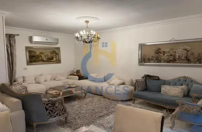 Roof - 3 Bedrooms - 2 Bathrooms for sale in Al Shouyfat St. - District 1 - The 5th Settlement - New Cairo City - Cairo