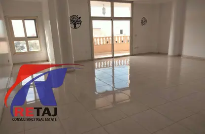 شقة - 3 غرف نوم - 2 حمامات للايجار في الياسمين 3 - الياسمين - مدينة القاهرة الجديدة - القاهرة