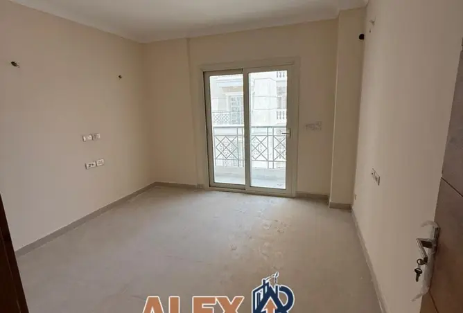 84772904 - Property Image 2