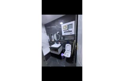 Apartment - 3 - 2 for sale in Helmy Hassan Ali St. - 8th Zone - Nasr City - Cairo