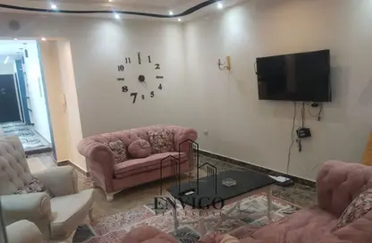 Apartment - 3 Bedrooms - 1 Bathroom for sale in Ibrahim Al Shawarby St. - 1st Zone - Nasr City - Cairo