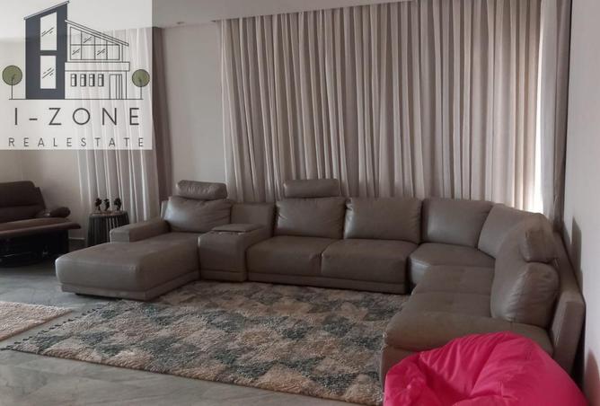 84773951 - Property Main Image