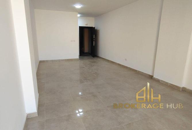 101785176 - Property Image 2