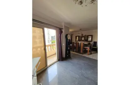 Apartment - 3 Bedrooms - 2 Bathrooms for sale in West Arabella - 5th Settlement Compounds - The 5th Settlement - New Cairo City - Cairo