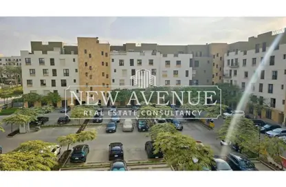 Apartment - 3 Bedrooms - 3 Bathrooms for sale in Eastown - 5th Settlement Compounds - The 5th Settlement - New Cairo City - Cairo