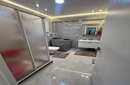 Apartment - 2 Bedrooms - 3 Bathrooms for sale in Aeon - 6 October Compounds - 6 October City - Giza