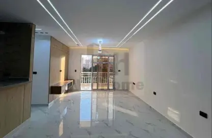 شقة - 2 غرف نوم - 2 حمامات للبيع في B7 - مدينتي - القاهرة