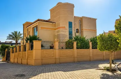 فيلا - 3 غرف نوم - 4 حمامات للبيع في بيفرلي هيلز - كمبوندات الشيخ زايد - الشيخ زايد - الجيزة
