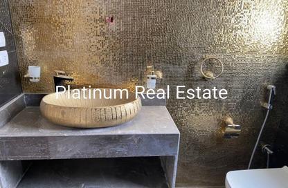 Penthouse - 3 - 2 for sale in Mountain View Chill Out Park - Northern Expansions - 6 October City - Giza