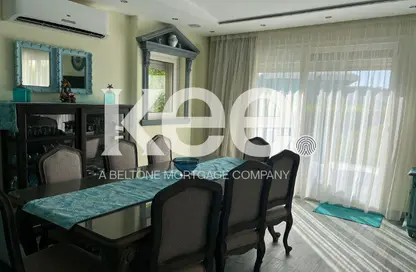 فيلا - 4 غرف نوم - 3 حمامات للبيع في أمواج - سيدي عبد الرحمن - الساحل الشمالي