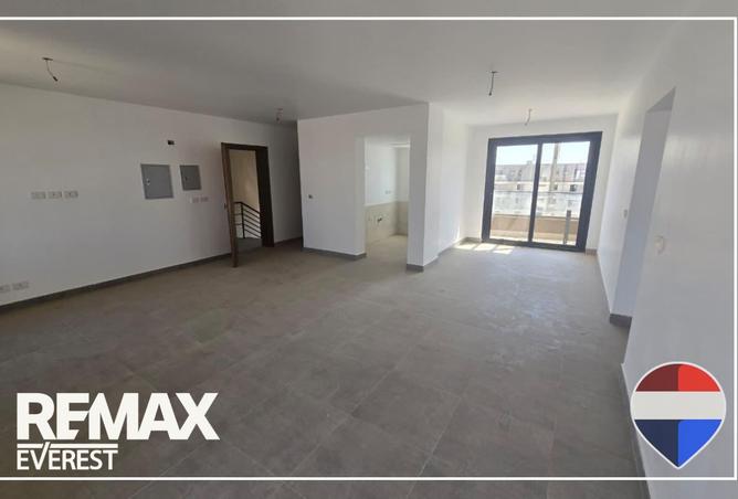 100040945 - Property Image 2