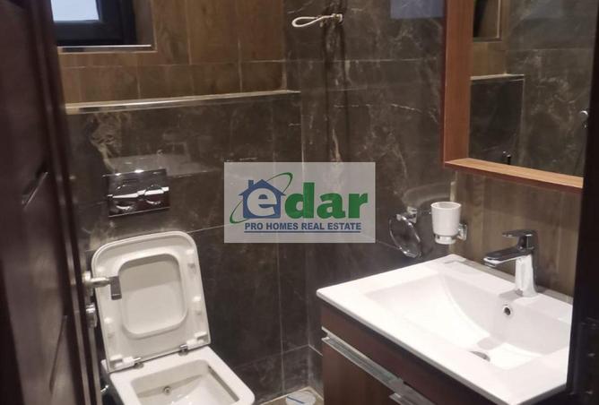 67742963 - Property Image 3