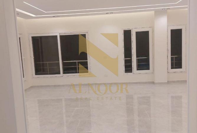 67220687 - Property Image 2